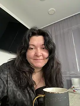 Liza Will online show from 18, 2, 2026