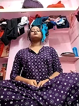 Snapshot of Fun__with__Prity chatting on 30, 10, 2025 Fun with Prity online show from 30, 10, 2025