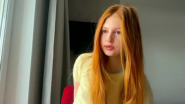 Snapshot of LuxXAngel chatting on 23, 5, 2026 LuxXAngel online show from 23, 5, 2026