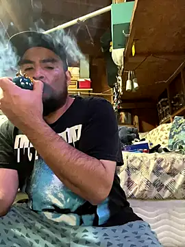 Snapshot of Jonathanfrom420 chatting on 26, 11, 2025 Jonathanfrom420 online show from 26, 11, 2025