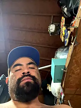 Snapshot of Jonathanfrom420 chatting on 5, 1, 2026 Jonathanfrom420 online show from 5, 1, 2026