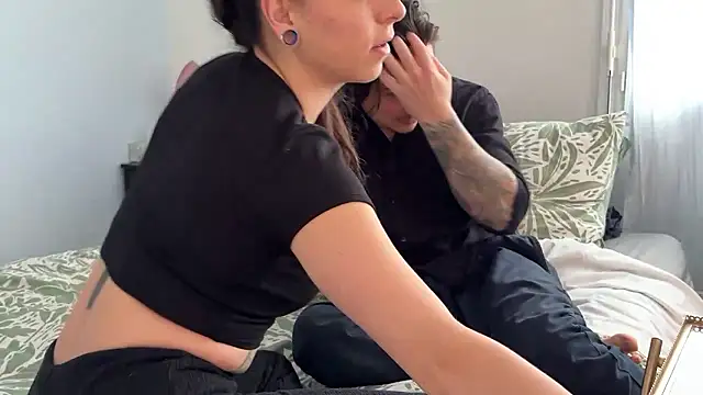 Snapshot of Airelle chatting on 14, 2, 2026 Airelle online show from 14, 2, 2026