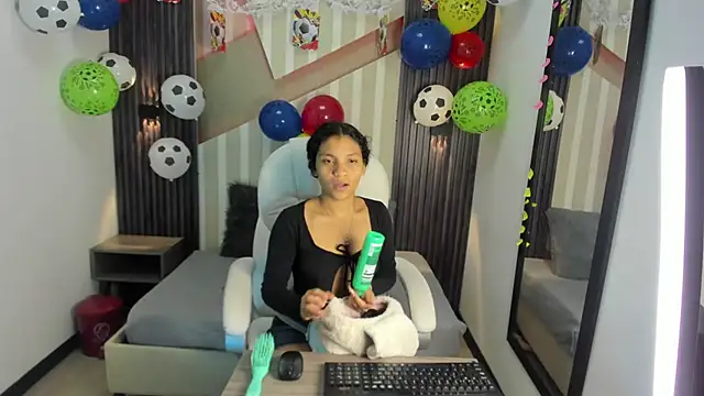 LittleeStar online show from 23, 6, 2026