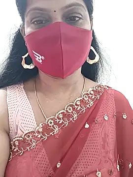 Snapshot of shivani27 chatting on 20, 9, 2025 shivani27 online show from 20, 9, 2025