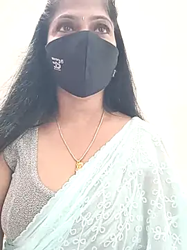 Snapshot of shivani27 chatting on 20, 2, 2026 shivani27 online show from 20, 2, 2026