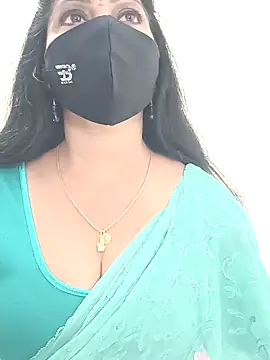 Snapshot of shivani27 chatting on 23, 2, 2026 shivani27 online show from 23, 2, 2026