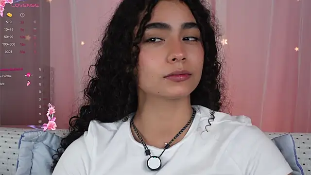 Victoria Curly online show from 12, 10, 2025