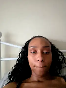 Snapshot of Hazel_Dollxx chatting on 31, 3, 2026 Hazel Dollxx online show from 31, 3, 2026