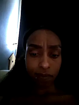 Snapshot of Hazel_Dollxx chatting on 9, 5, 2026 Hazel Dollxx online show from 9, 5, 2026