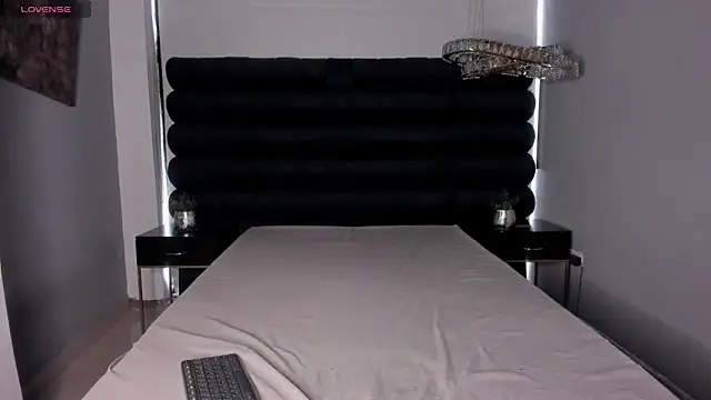 rubyrouge   online show from 4, 12, 2025