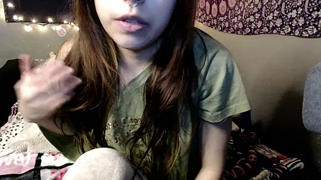 Snapshot of London_Ray chatting on 16, 7, 2026 London Ray online show from 16, 7, 2026