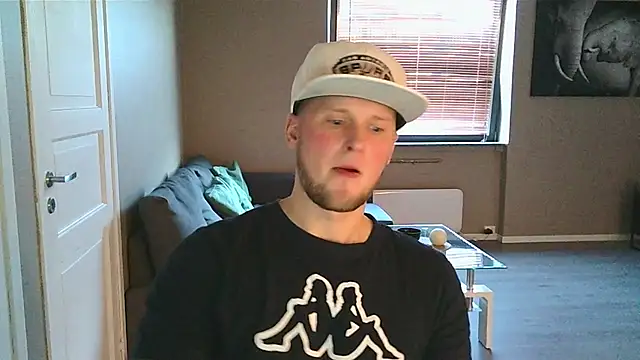 Snapshot of Dartanjanas13 chatting on 24, 9, 2025 Dartanjanas13 online show from 24, 9, 2025