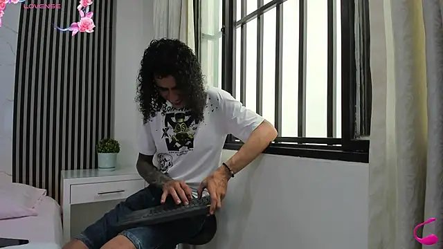 Snapshot of JackAndRosse_ chatting on 3, 2, 2026 JackAndRosse online show from 3, 2, 2026
