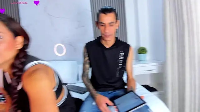 Snapshot of JackAndRosse_ chatting on 15, 6, 2026 JackAndRosse online show from 15, 6, 2026