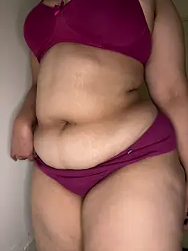 Snapshot of prernaa_love chatting on 9, 2, 2026 prernaa love online show from 9, 2, 2026