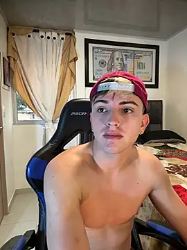 Snapshot of Justin_trevor1 chatting on 18, 6, 2026 Justin trevor1 online show from 18, 6, 2026