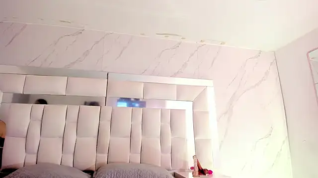 Snapshot of Maia_Park chatting on 26, 2, 2026 Maia Park online show from 26, 2, 2026