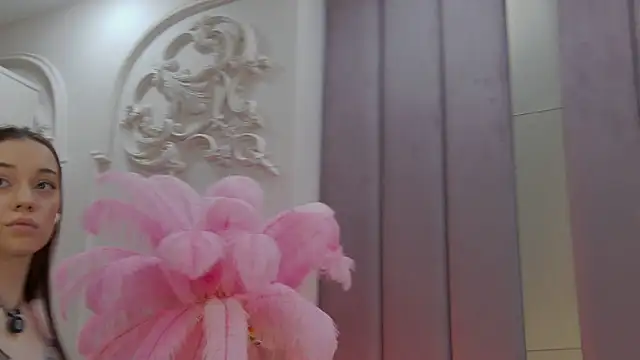 Snapshot of ZoeyNeal chatting on 18, 2, 2026 ZoeyNeal online show from 18, 2, 2026