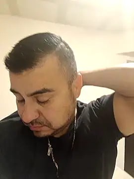 Snapshot of romiroom chatting on 7, 1, 2026 romiroom online show from 7, 1, 2026