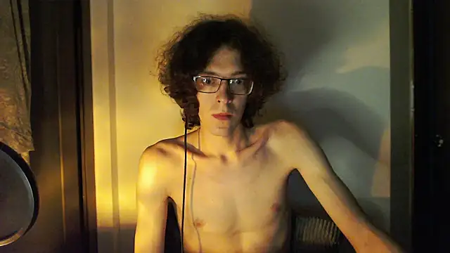 Snapshot of LovesomeCookie chatting on 16, 5, 2026 LovesomeCookie online show from 16, 5, 2026