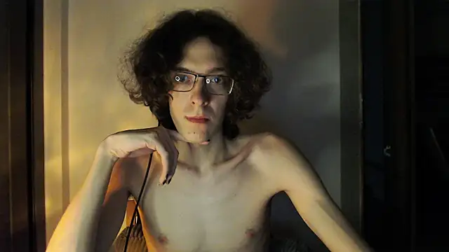 Snapshot of LovesomeCookie chatting on 28, 5, 2026 LovesomeCookie online show from 28, 5, 2026