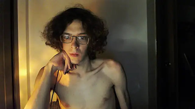 Snapshot of LovesomeCookie chatting on 29, 5, 2026 LovesomeCookie online show from 29, 5, 2026