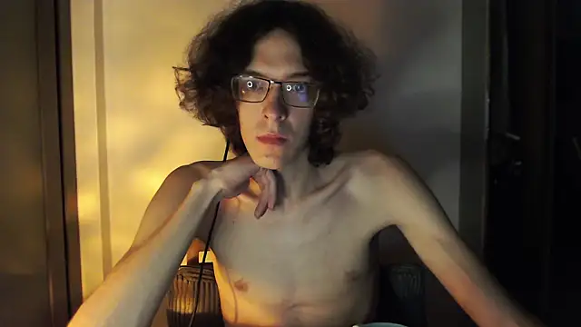 Snapshot of LovesomeCookie chatting on 1, 6, 2026 LovesomeCookie online show from 1, 6, 2026