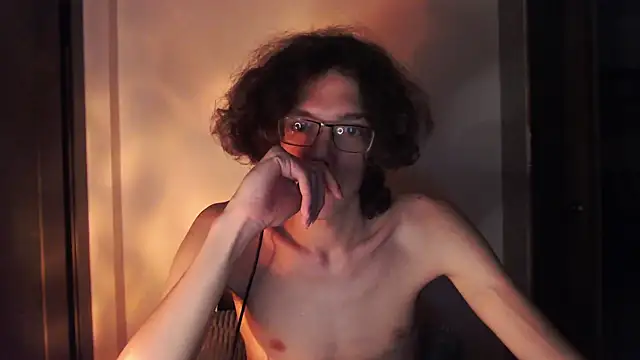 Snapshot of LovesomeCookie chatting on 2, 6, 2026 LovesomeCookie online show from 2, 6, 2026