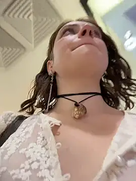 lucy-joy online show from 23, 10, 2025