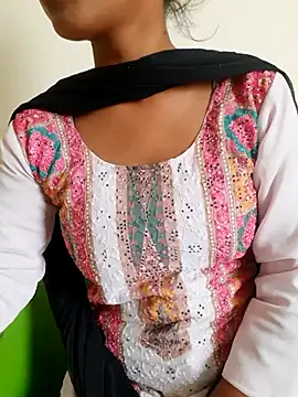 Snapshot of AnkitaDevi chatting on 1, 7, 2026 AnkitaDevi online show from 1, 7, 2026