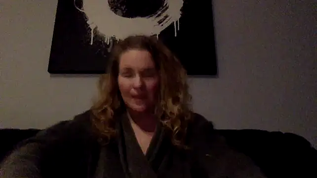 Snapshot of less-is-moore chatting on 18, 1, 2026 less-is-moore online show from 18, 1, 2026