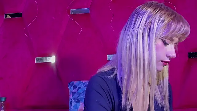 Snapshot of barbieambar chatting on 9, 1, 2026 barbieambar online show from 9, 1, 2026