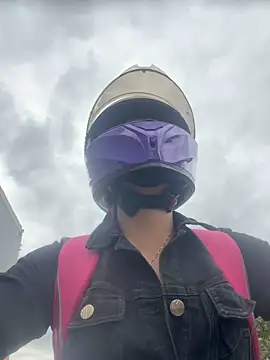 Camilla Miller01 online show from 10, 4, 2026