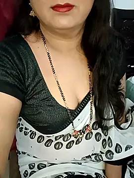 Snapshot of Niharika555 chatting on 10, 2, 2026 Niharika555 online show from 10, 2, 2026