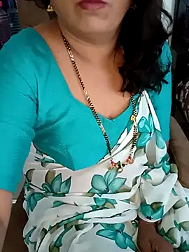 Snapshot of Niharika555 chatting on 16, 2, 2026 Niharika555 online show from 16, 2, 2026