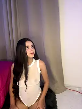 Dulcekitty   online show from 2, 11, 2025