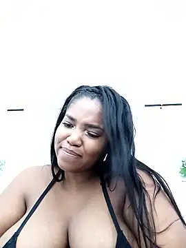 Snapshot of SamaraArtiaga1 chatting on 10, 1, 2026 SamaraArtiaga1 online show from 10, 1, 2026