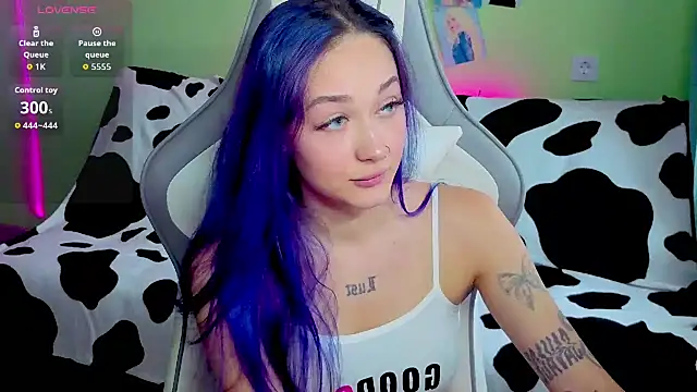 Snapshot of Im_suka chatting on 7, 10, 2025 Im suka online show from 7, 10, 2025