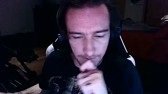 Snapshot of LEVIATHANX666 chatting on 8, 8, 2026 LEVIATHANX666 online show from 8, 8, 2026
