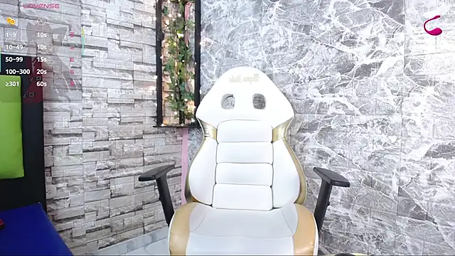 Snapshot of Kony_Lan chatting on 11, 11, 2025 Kony Lan online show from 11, 11, 2025