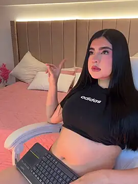 Sweety Nicole  online show from 22, 5, 2026