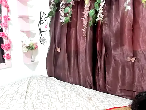 Liana hot12 online show from 30, 11, 2025