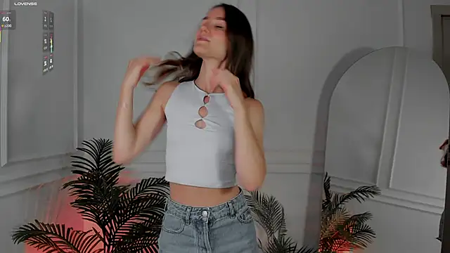 Snapshot of _Clare_Florence_ chatting on 18, 9, 2025  Clare Florence  online show from 18, 9, 2025