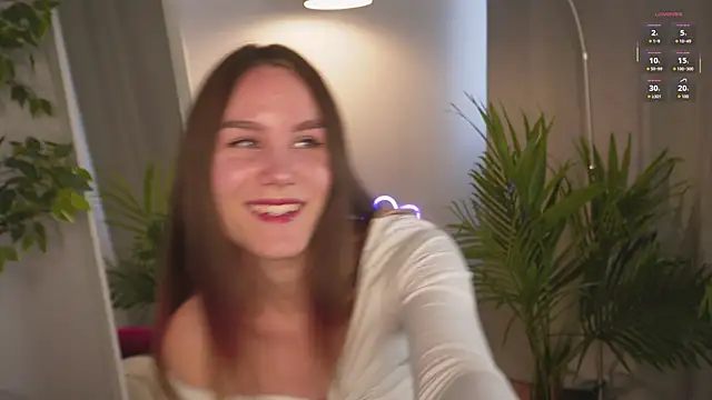 Snapshot of _Clare_Florence_ chatting on 28, 9, 2025  Clare Florence  online show from 28, 9, 2025