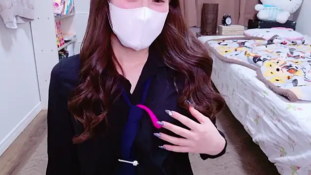 MOEMOE-Q online show from 30, 11, 2025