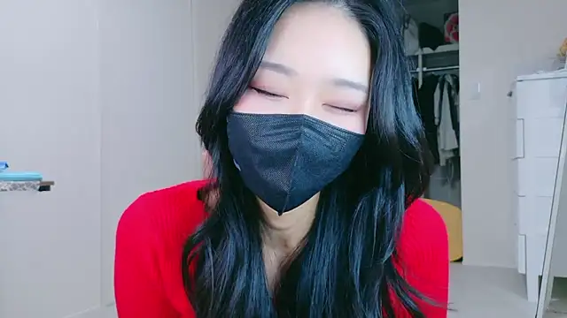 Snapshot of ramuchan_desu chatting on 25, 10, 2025 ramuchan desu online show from 25, 10, 2025