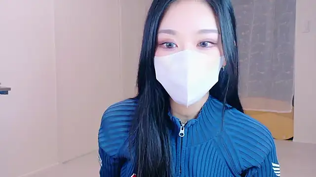 Snapshot of ramuchan_desu chatting on 16, 11, 2025 ramuchan desu online show from 16, 11, 2025