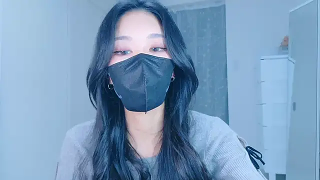 Snapshot of ramuchan_desu chatting on 27, 11, 2025 ramuchan desu online show from 27, 11, 2025