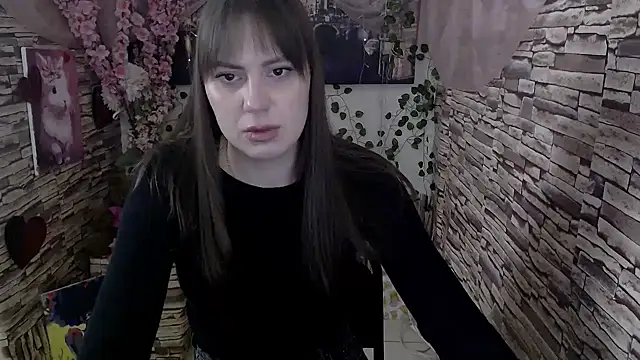 Amanda Bright  online show from 15, 10, 2025