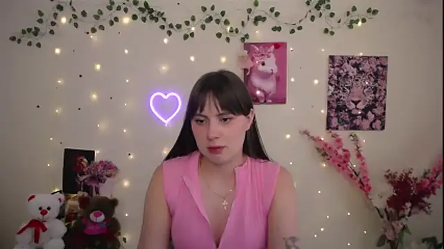 Snapshot of Amanda_Bright_ chatting on 15, 6, 2026 Amanda Bright online show from 15, 6, 2026
